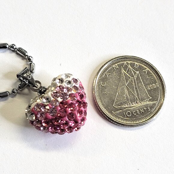 Small Pink Heart Shape Pendant on a 18K Silver Necklace - Picture 7 of 12